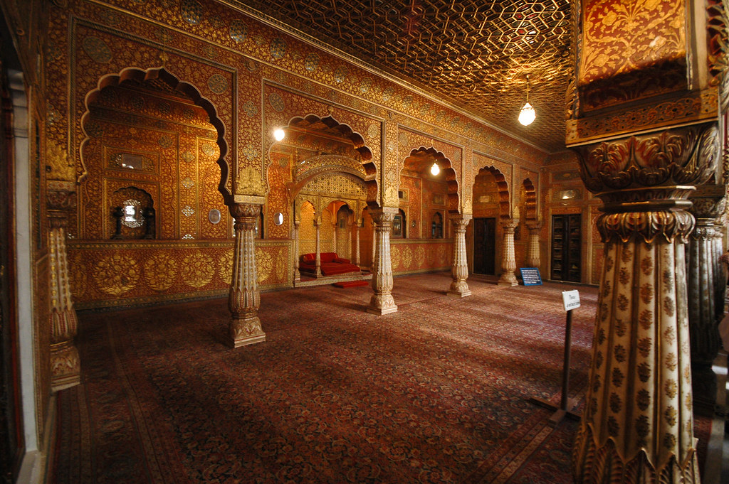 Anup Mahal throne room, Junagarh Fort — gold inlay and lacquered arches