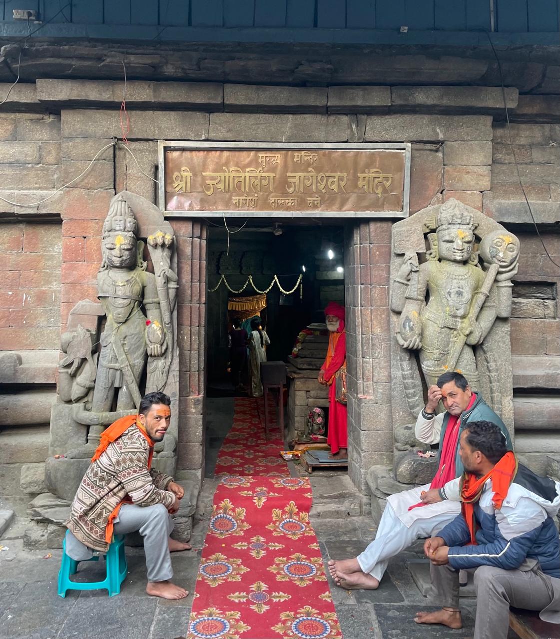 Jageshwar Dham temple entrance with devotees, Kumaon