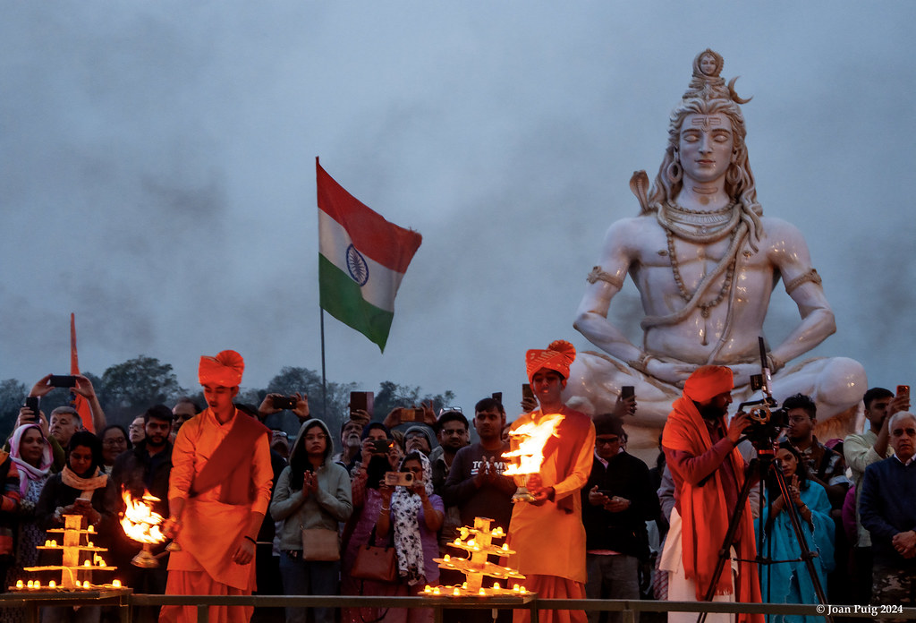 Ganga Aarti at Triveni Ghat