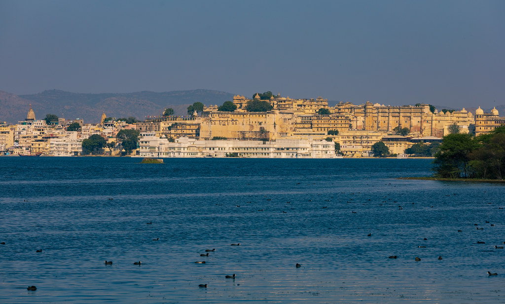 City Palace reflected in Lake Pichola